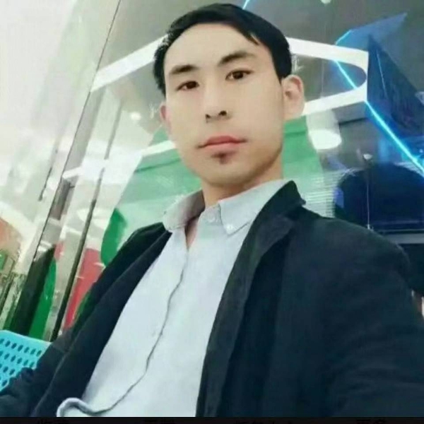 殷勤相许萝莉的照片