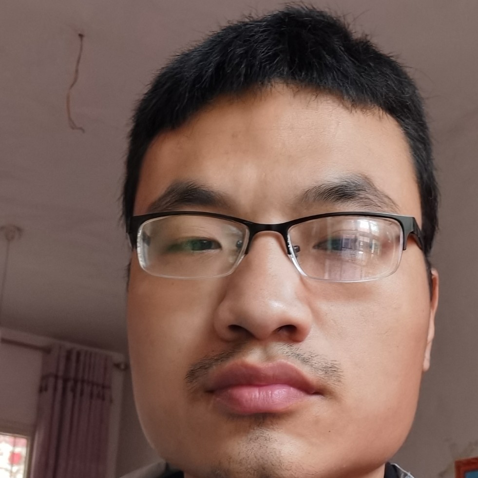 魏盼洋的照片