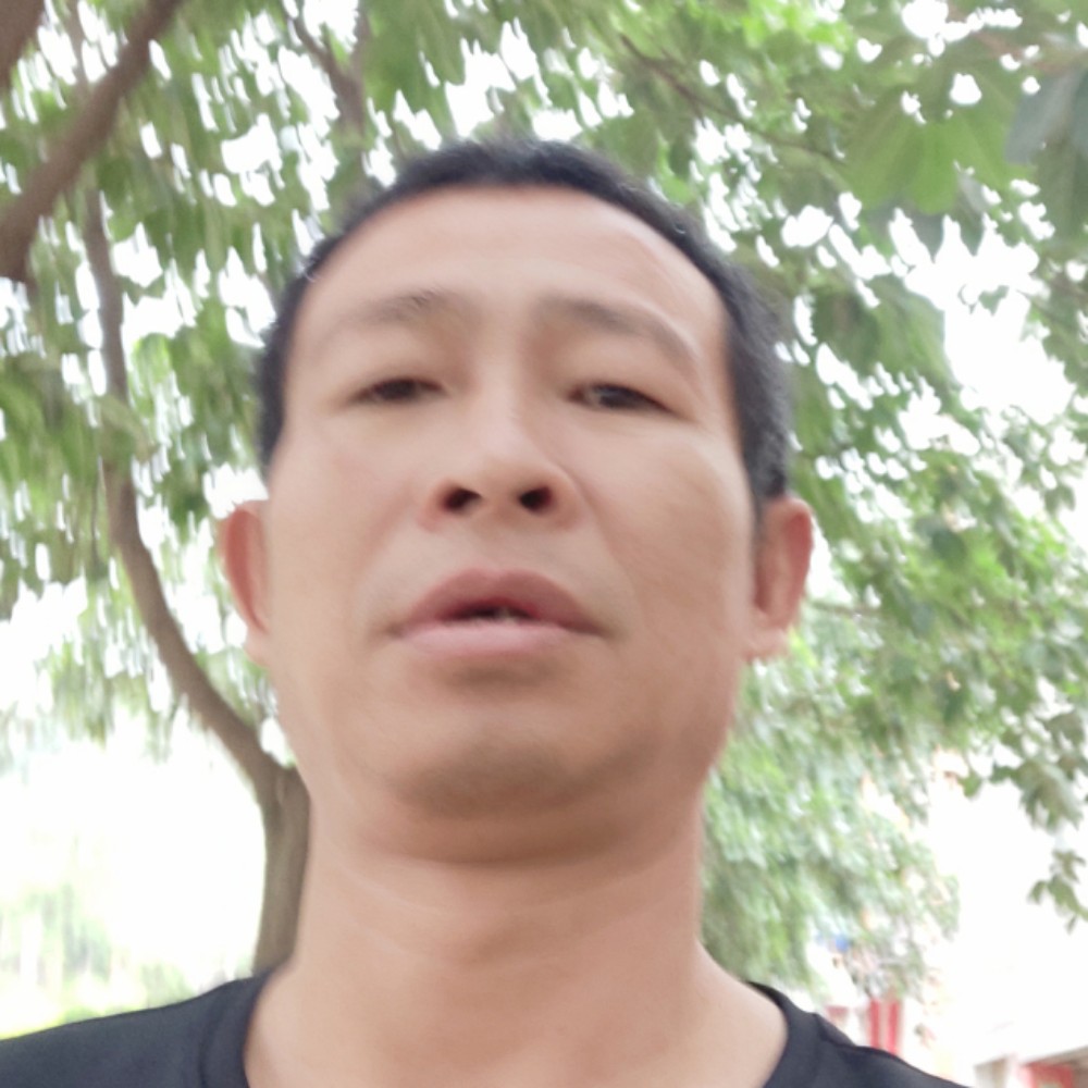 执着笑未来的照片