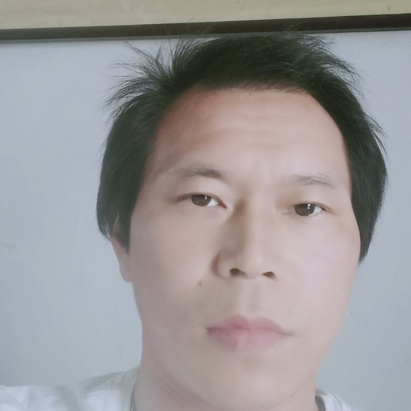 粗犷回眸万宝路的照片