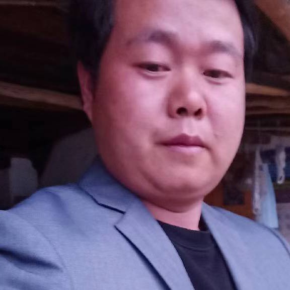 为了找自己的爱情的照片