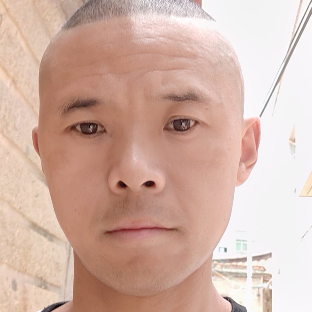 刘方方的照片