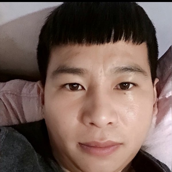 中心的悲凉的照片