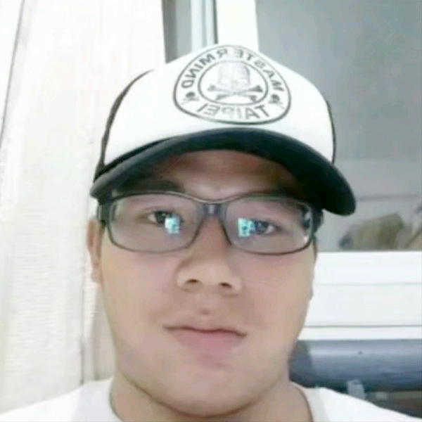 墨镜妖娆的照片