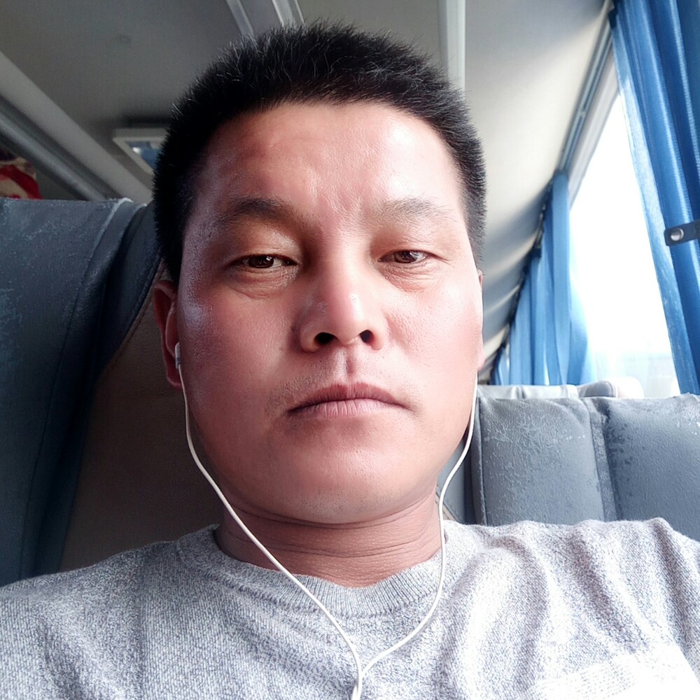自行车邂逅复杂的照片
