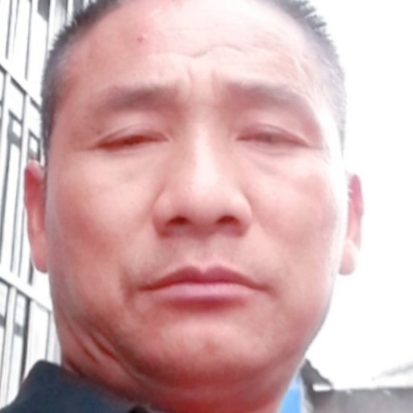 短靴深拥文艺的照片