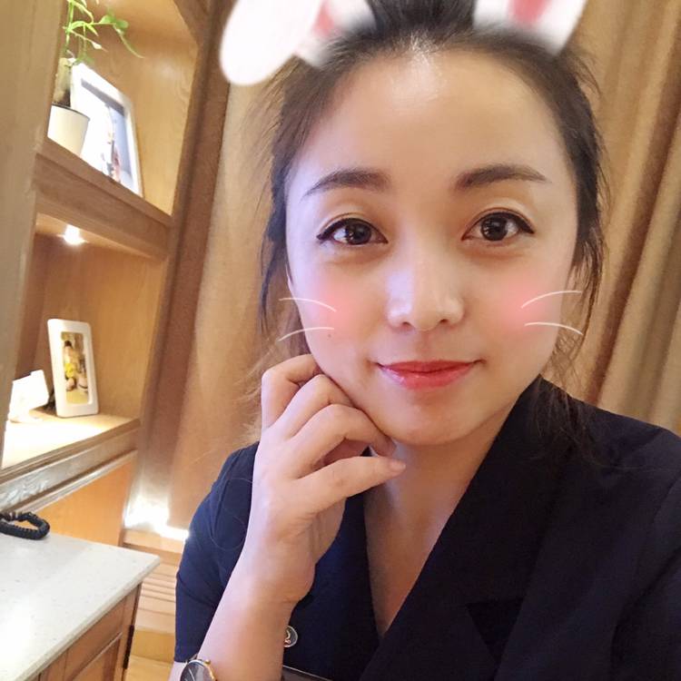轩沫沫的照片