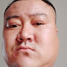 怕孤独崔飞健的照片