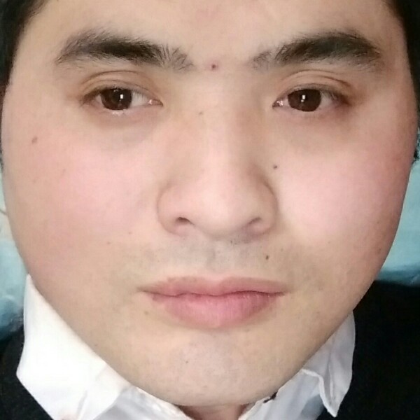 孤独成王的照片