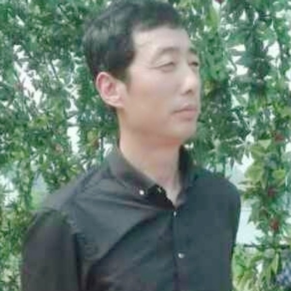 君子，南的照片