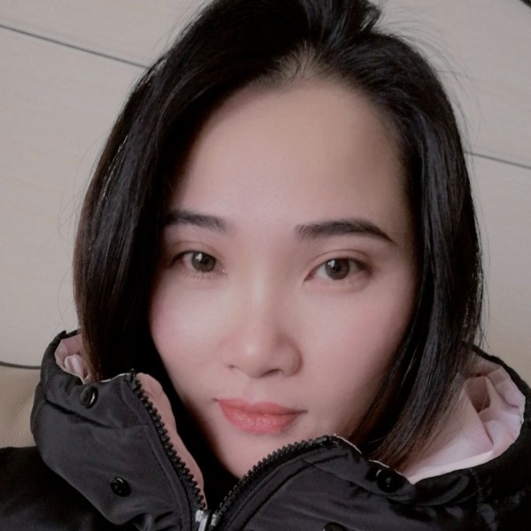 蜜蜂扯想人陪的照片