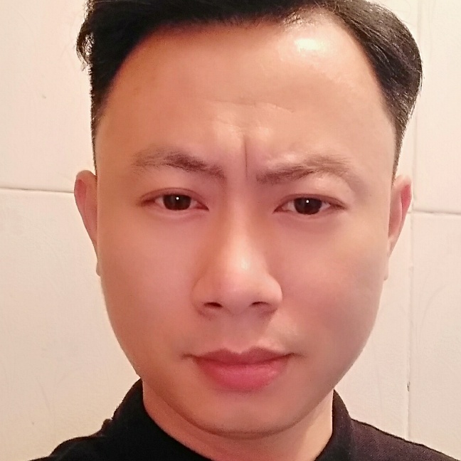 机智的红牛的照片