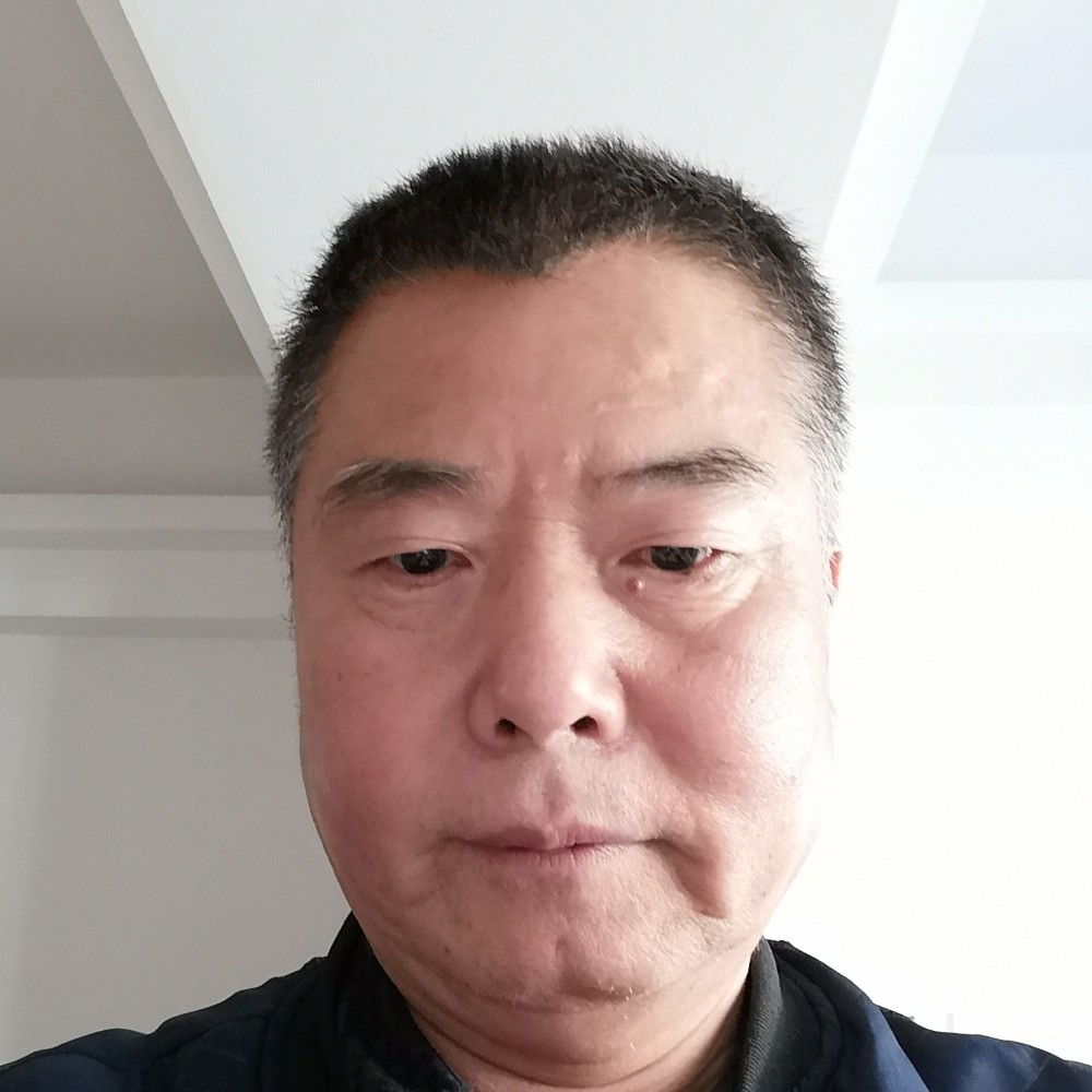 整齐舞蹈的照片