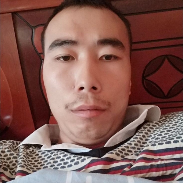 洪奴的照片