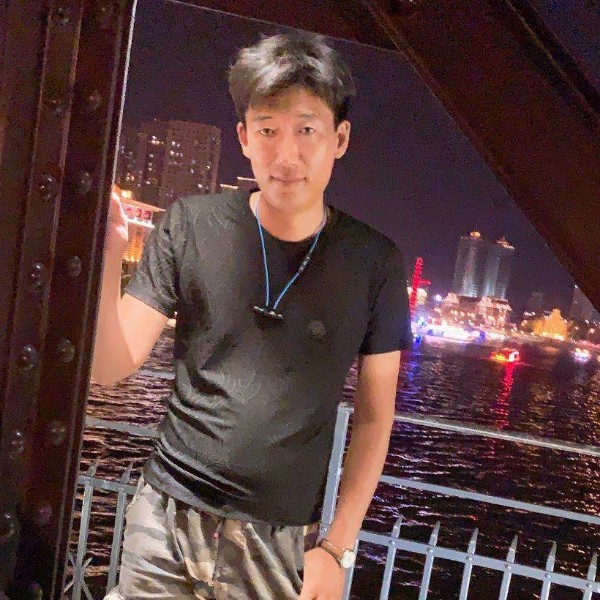 一个人的早晨的照片