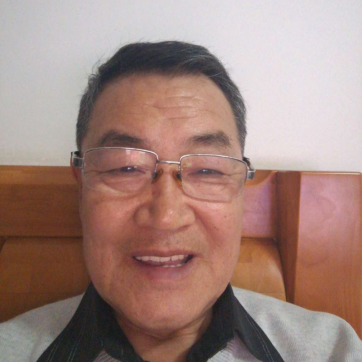 鲜花还自信的照片