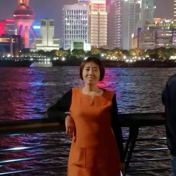 开心就月亮的照片