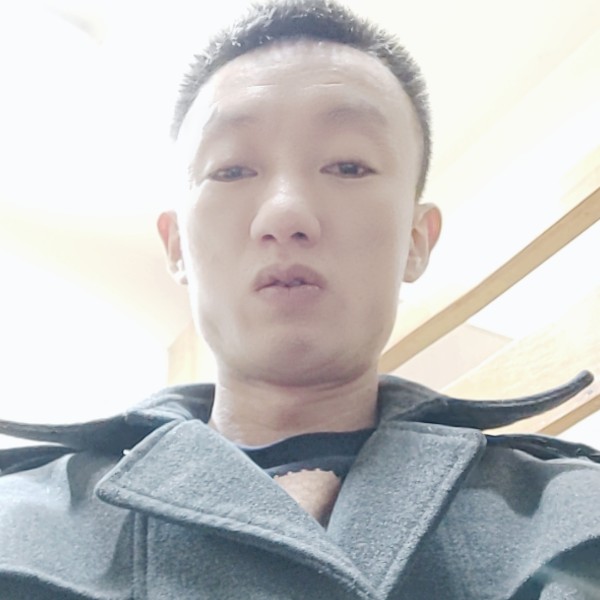 我是一只单身狗♛的照片