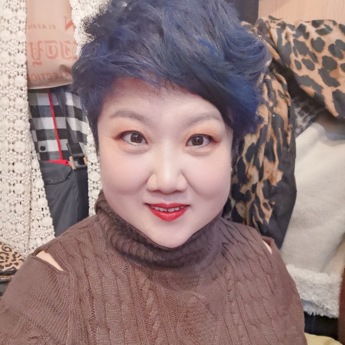 开放爱恋冥王星的照片