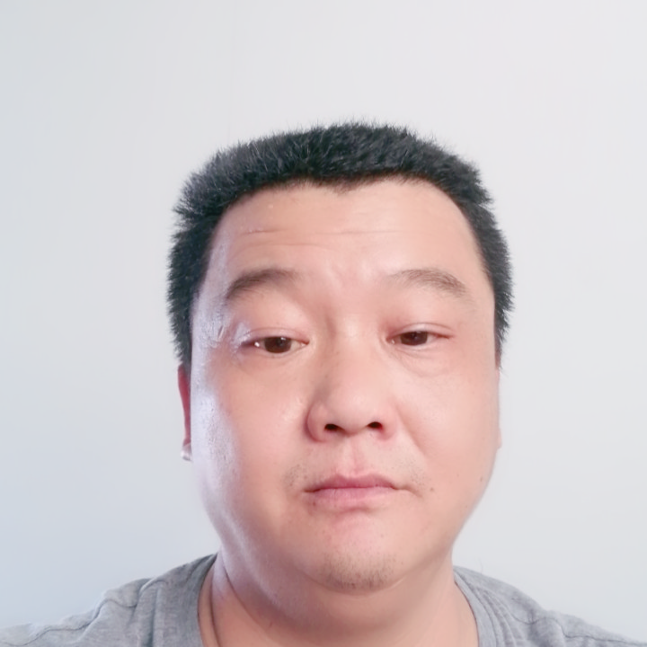 龚聪明的照片