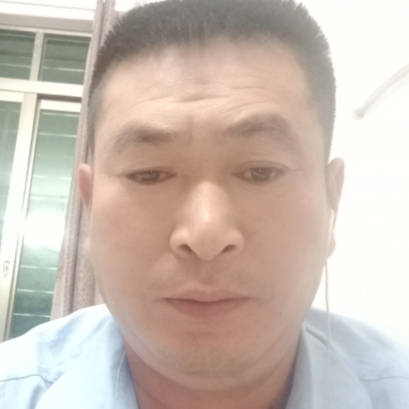 高山爱恋的照片