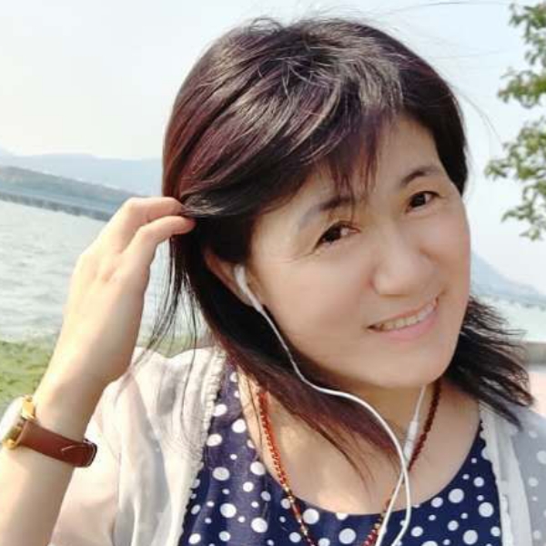 楼兰玫瑰的照片