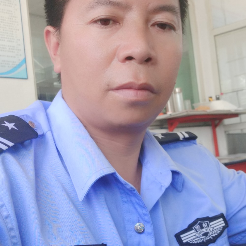 警上添花的照片