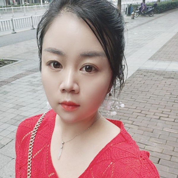蒙蒙火焰的照片