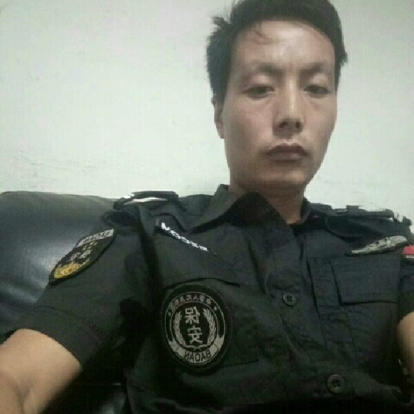 冯坤的照片