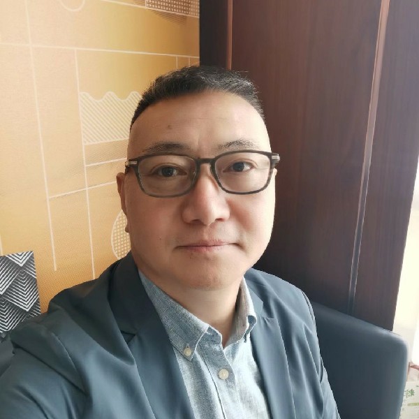 故事倾心不解的的照片