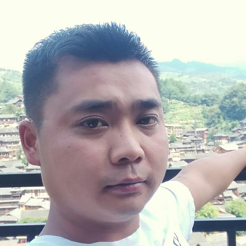 矮小若溪的照片