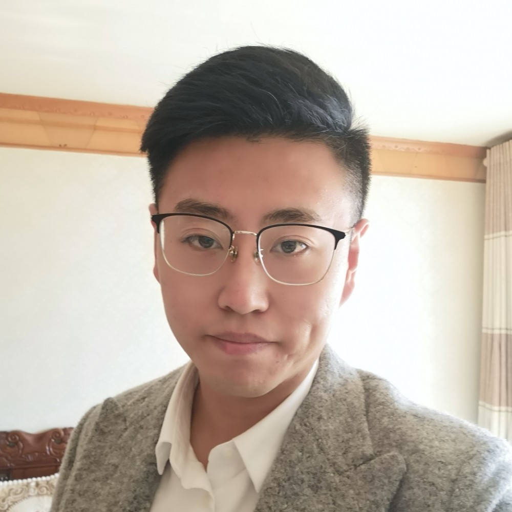等你的浩先生的照片