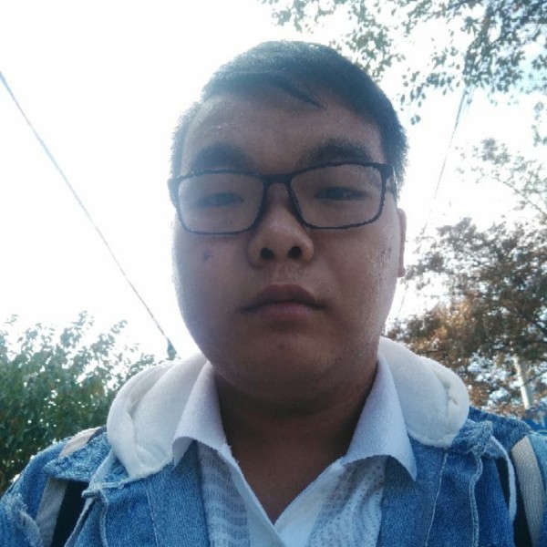 黄璜的照片