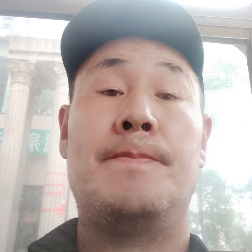 矮小等待电源的照片