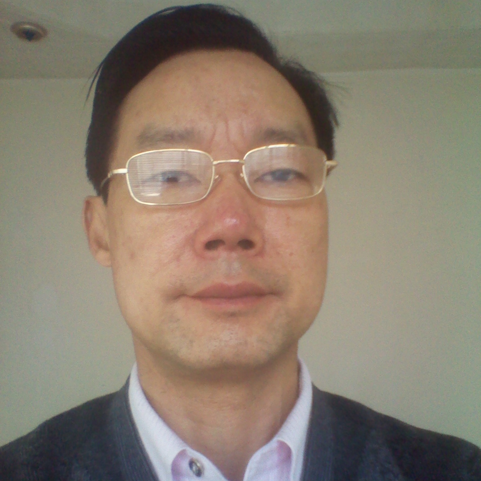 青衫愿称心的照片