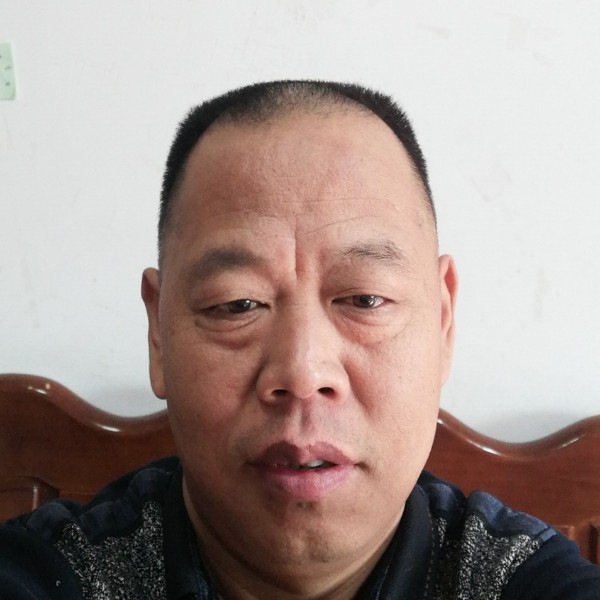 慈祥青琯的照片