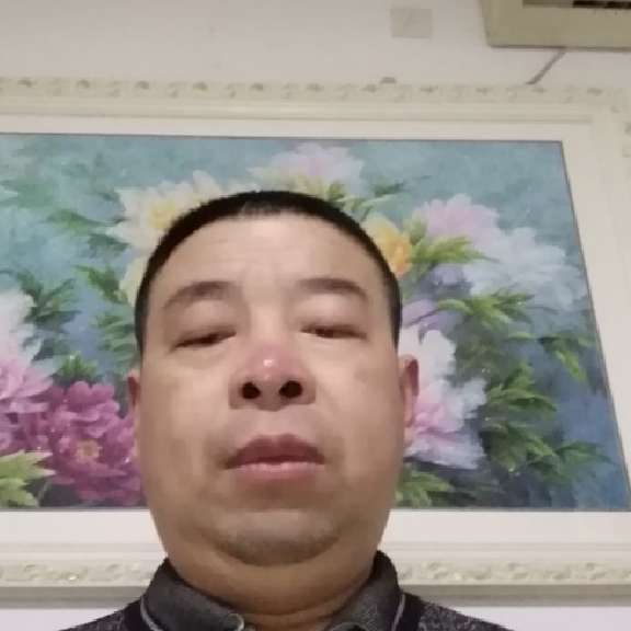 勤恳爱恋浅陌的照片