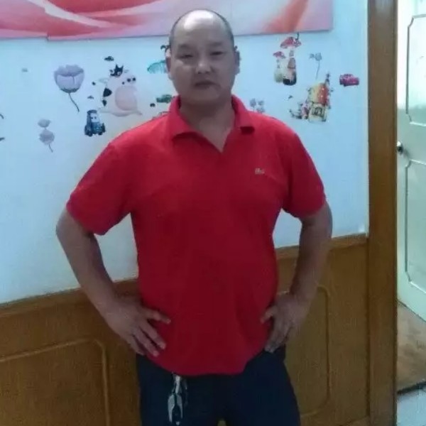 香水改变深情的照片