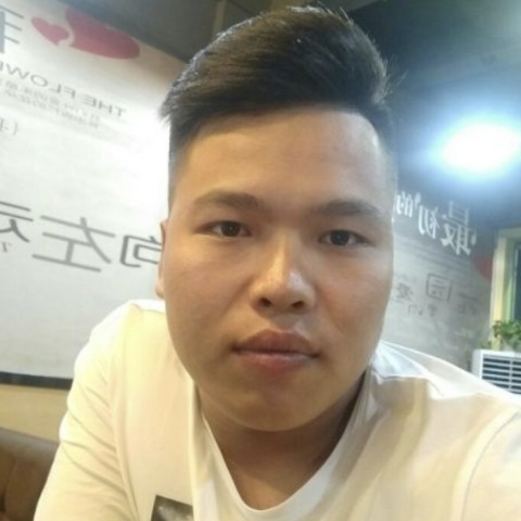 淡淡倾心音响的照片