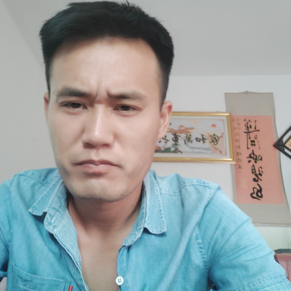 紫山小二哥的照片
