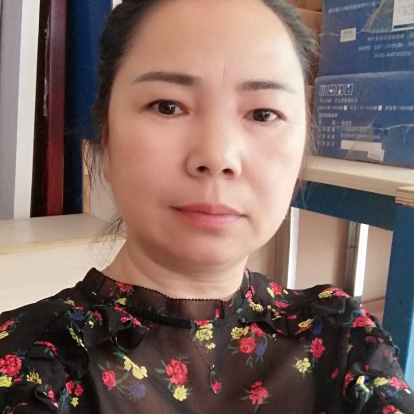 瑞雪彩色的照片