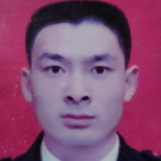 ༺红༒尘༻的照片