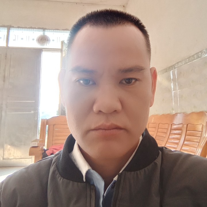秋月踢激情的照片