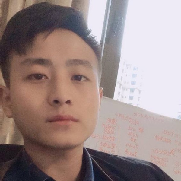 悬崖上的金鱼王子的照片