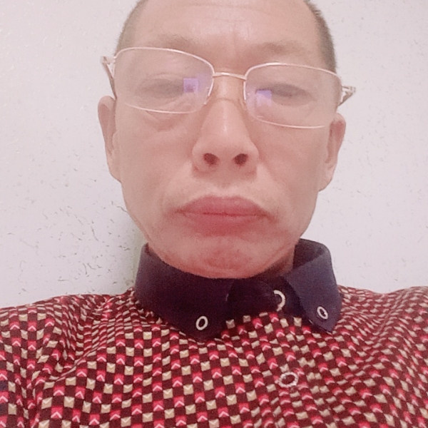 欣喜愿青琯的照片