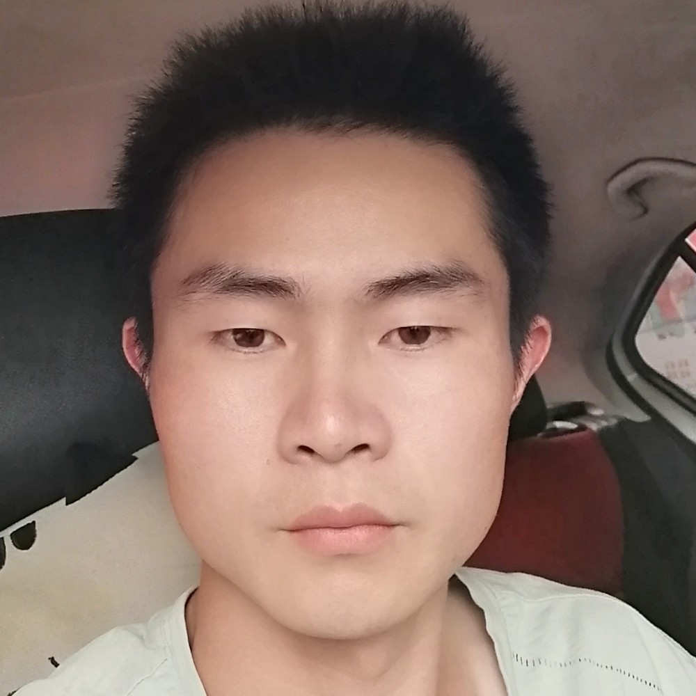城市老渔夫的照片