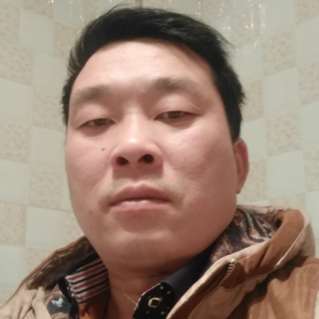 河马放弃和谐的照片