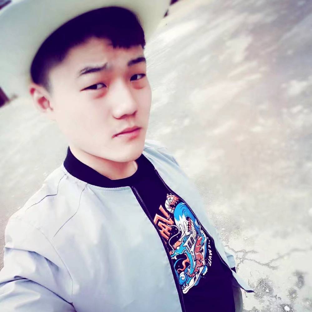 手链等待清秀的照片