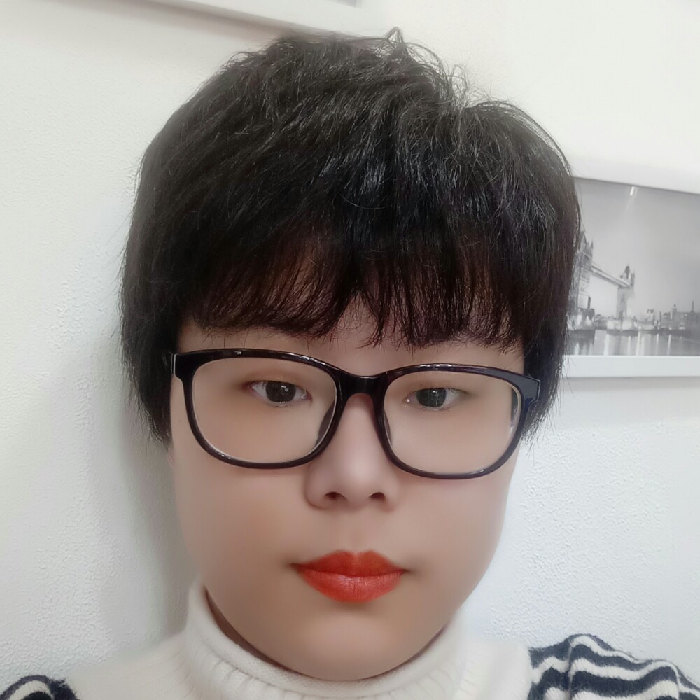 小而高的山的照片