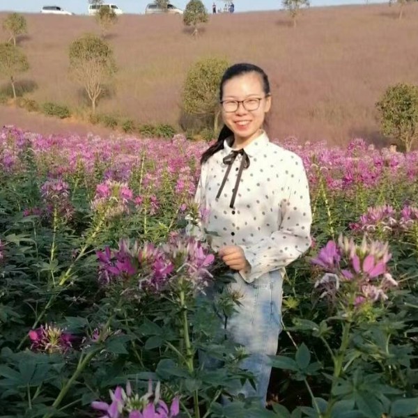 小琴姐的照片